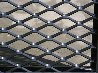 鋼板網(wǎng)涂漆和涂塑有什么不一樣